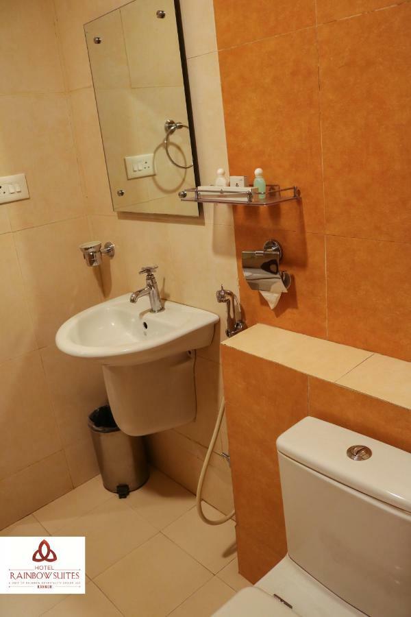 Hotel Rainbow Suites Kannur Exterior foto
